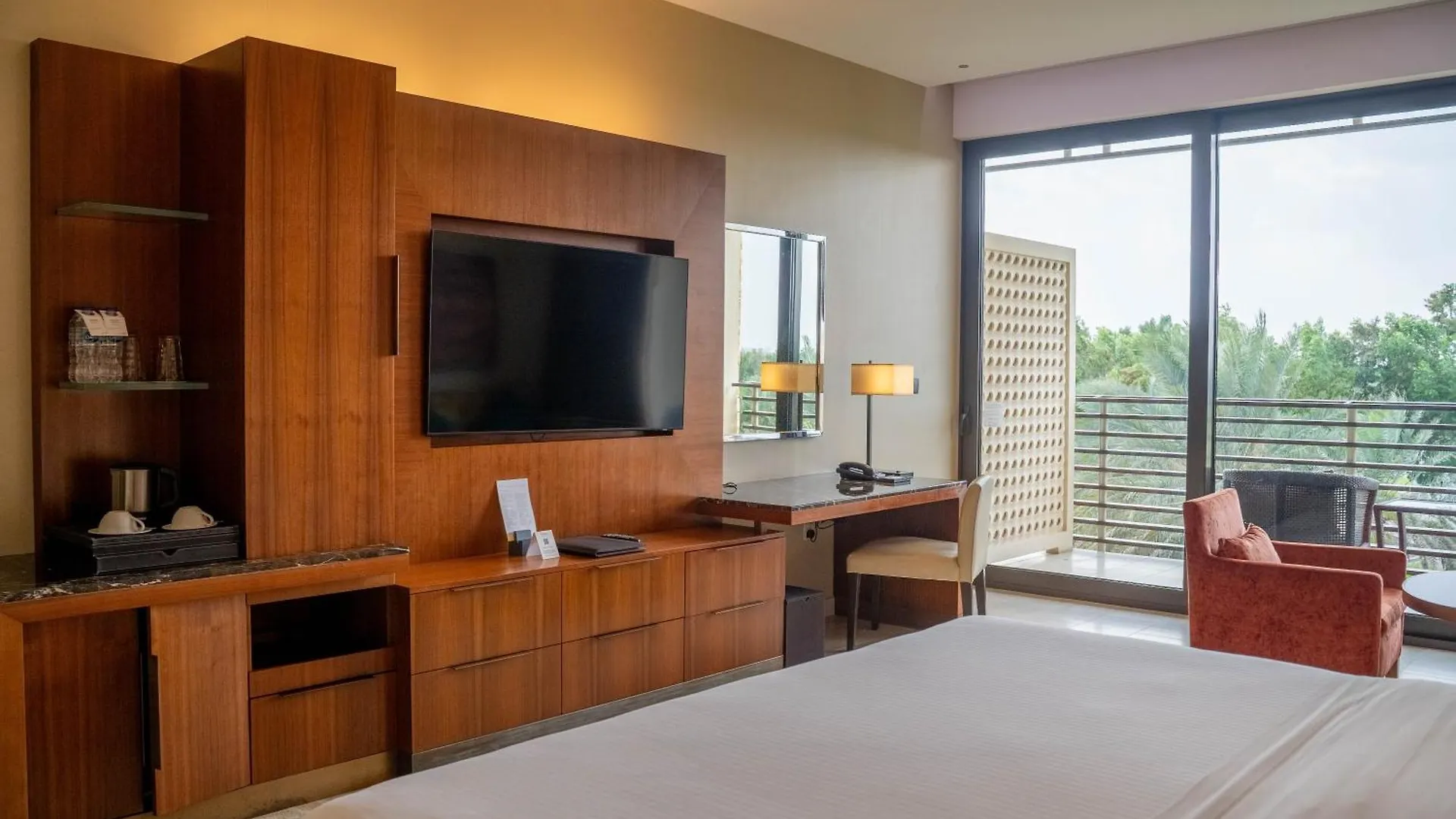 Vogo Abu Dhabi Golf Resort & Spa Formerly The Westin Abu Dhabi Golf Resort & Spa 5*,