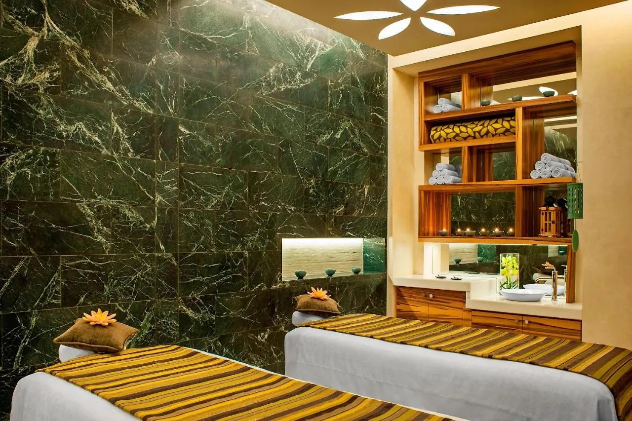 Vogo Abu Dhabi Golf Resort & Spa Formerly The Westin Abu Dhabi Golf Resort & Spa 5*,  Birleşik Arap Emirlikleri